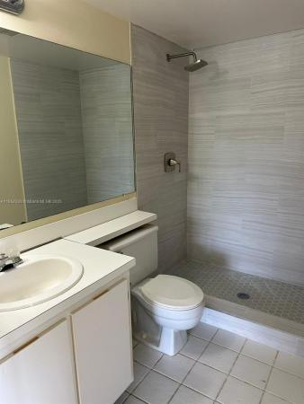 The Palm Club, 1009 Green Pine Blvd #H3, West Palm Beach, Florida 33409, image 1