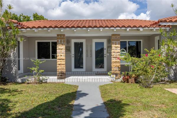 Richards Miami Shores, 11020 NE 10th Ave, Biscayne Park, Florida 33161, image 1