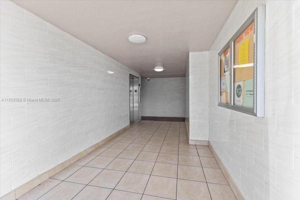 Visions At Fountainbleau Park 1, 8500 NW 8 St 205, Fountainebleau, Florida 33126, image 3
