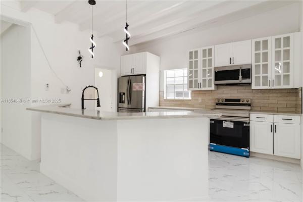 1777 N 17th Ct, Hollywood, Florida 33020, image 1