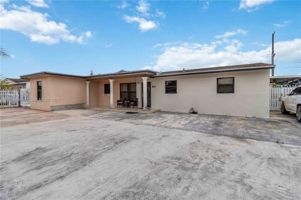 Carol City, 18001 NW 42nd Pl, Miami Gardens, Florida 33055, image 3