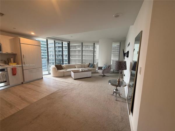 Brickell Heights East, 45 SW 9th St #3001, Miami, Florida 33130, image 1