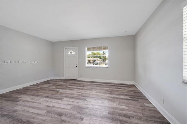 Lauderdale Manors, 1220 NW 18th Ave, Fort Lauderdale, Florida 33311, image 2