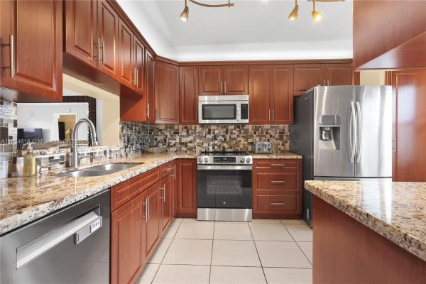 Ivanhoe At Century Village, 12901 SW 15th Ct #105V, Pembroke Pines, Florida 33027, image 2