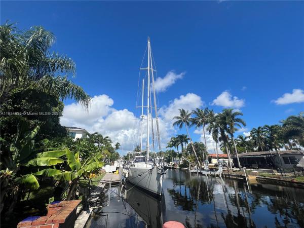 South New River Isles, 917 Mandarin Isle, Fort Lauderdale, Florida 33315, image 2