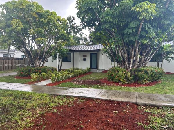 5711 SW 92nd Ave, Miami, Florida 33173, image 1