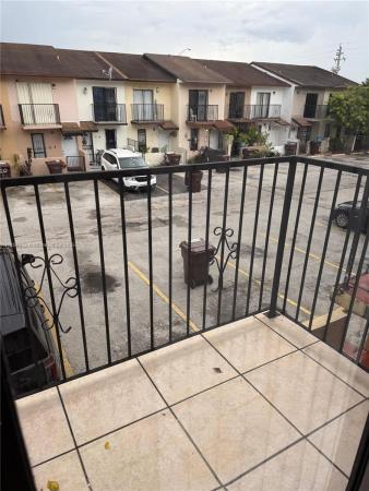 Villas De New England, 2310 W 60 St 9-g, Hialeah, Florida 33016, image 1