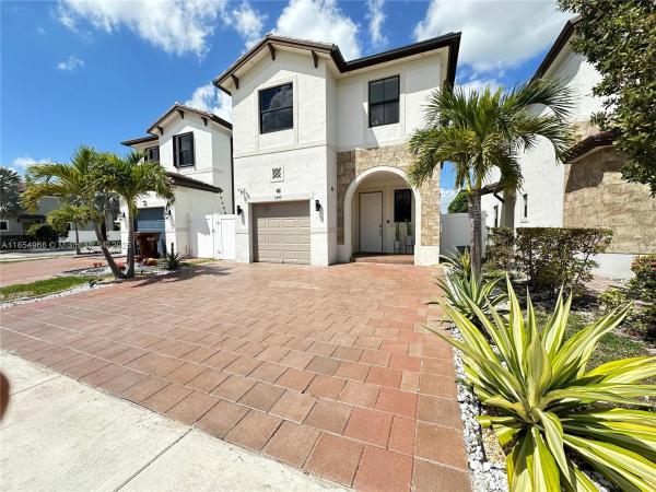 Aquabella, 3449 W 110th St, Hialeah, Florida 33018, image 1