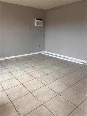 Academy Heights, 571 NE 136th St, North Miami, Florida 33161, image 2