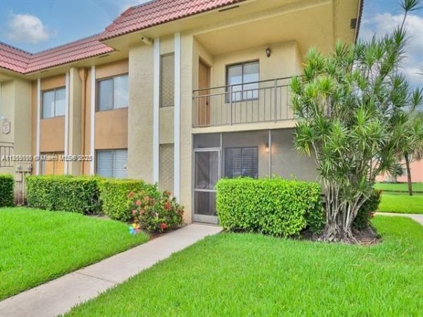 Racquet Club At Bonaventure, 305 Lakeview Dr #104, Weston, Florida 33326, image 1