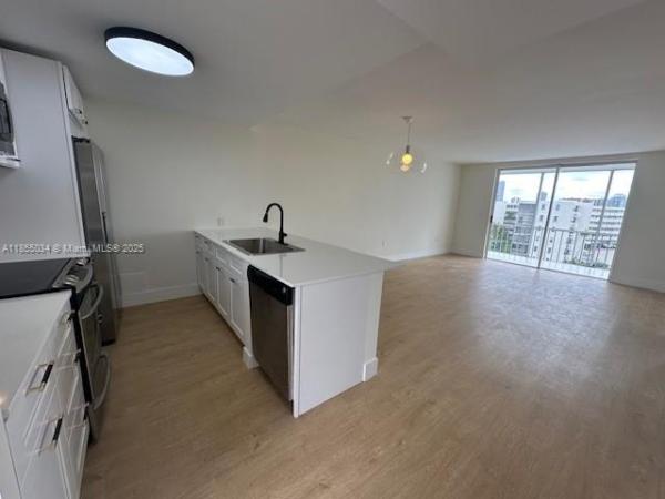 Point East, 2930 Point East Dr #E610, Aventura, Florida 33160, image 1