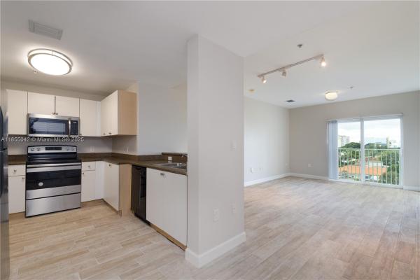 Shamrock By The Gables, 2280 SW 32nd Ave #607, Miami, Florida 33145, image 1