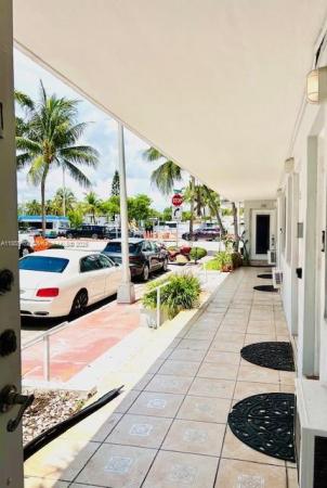 Waterside, 4201 Indian Creek Dr #5, Miami Beach, Florida 33140, image 2