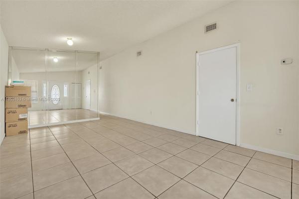 El Prado Country Club, 7540 W 29th Ave, Hialeah, Florida 33018, image 2