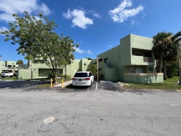 11081 NW 7 St 203, Unincorporated Dade County, Florida 33172, image 1