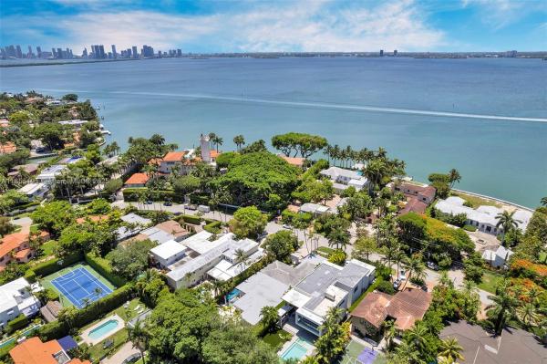 La Gorce Golf, 5055 N Bay Rd, Miami Beach, Florida 33140, image 1
