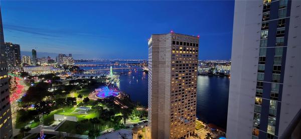 One Miami West, 325 S Biscayne Blvd #3218, Miami, Florida 33131, image 1