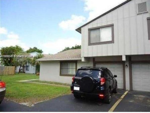 Habitat 2, 2111 NW 56th Ave #6-B, Lauderhill, Florida 33313, image 1
