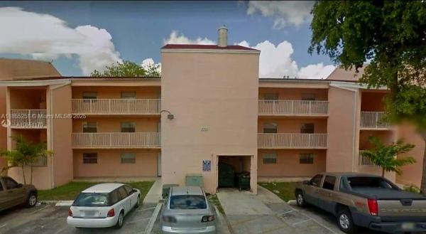 8460 SW 154th Cir Ct #130, Unincorporated Dade County, Florida 33193, image 1