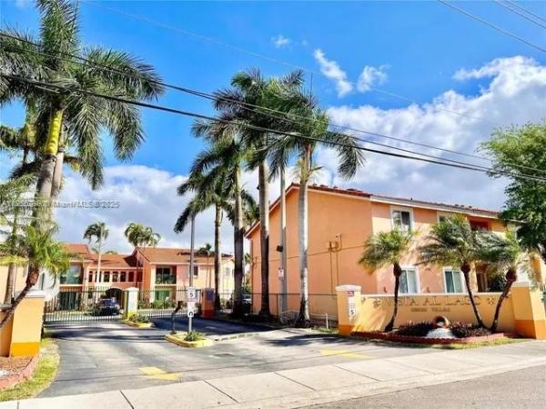 Miami, Florida 33126, image 1