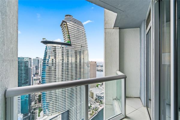 Icon Brickell Tower 1, 475 Brickell Ave #4708, Miami, Florida 33131, image 1