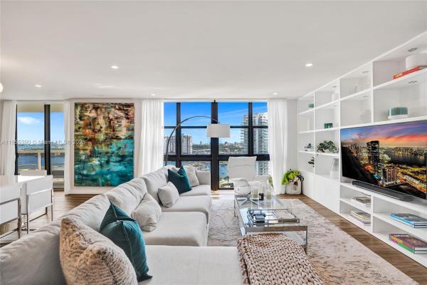 Nine Island Avenue, 9 Island Ave #1814, Miami Beach, Florida 33139, image 2