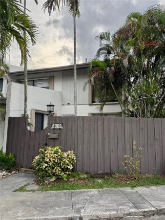 6630 SW 112th Pl #6630, Unincorporated Dade County, Florida 33173, image 1