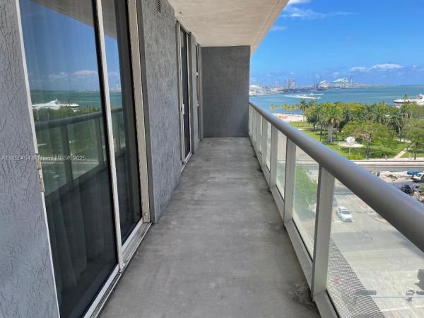 50 Biscayne, 50 Biscayne Blvd #814, Miami, Florida 33132, image 1