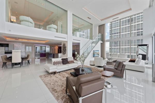 Ten Museum Park Residential, 1040 Biscayne Blvd #4403, Miami, Florida 33132, image 1