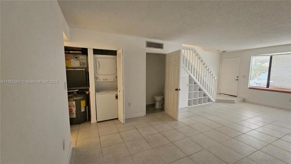 Dadeland Cove, 10004 SW 77th Ct, Kendall, Florida 33156, image 2