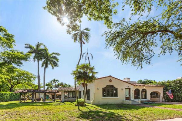 Granada, 827 Madrid St, Coral Gables, Florida 33134, image 1