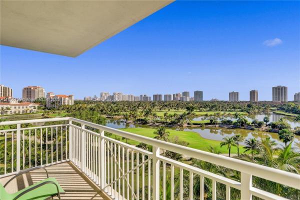 Turnberry On The Green, 19501 W Country Club Dr #714, Aventura, Florida 33180, image 1