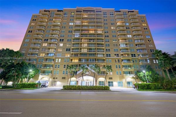 Da Vinci On Douglas, 2665 SW 37 Ave 202, Miami, Florida 33133, image 1
