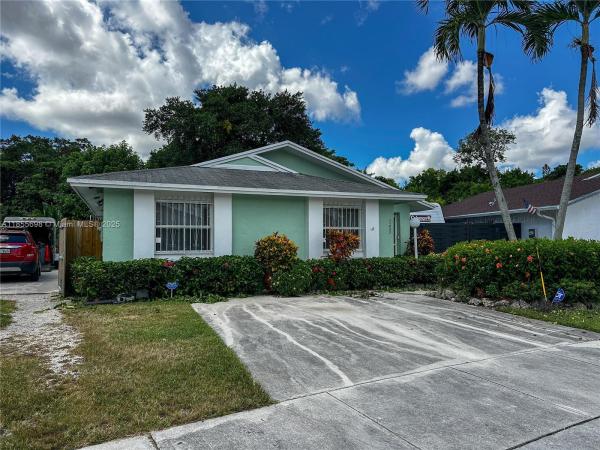 11942 SW 210th St, Miami, Florida 33177, image 1