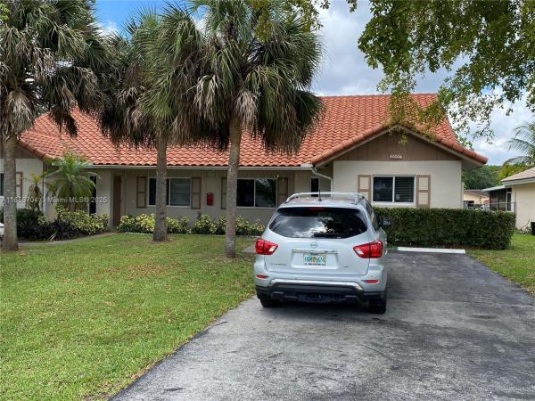 Glenwood, Coral Springs, Florida 33065, image 1