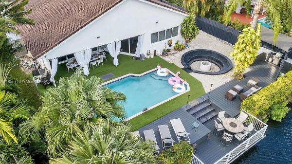 Orangebrook Golf Estates, 205 N 31st Ave #1, Hollywood, Florida 33021, image 1