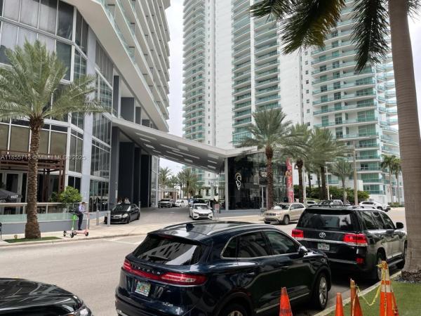 The Sail On Brickell, 170 SE 14th St #1904, Miami, Florida 33131, image 1