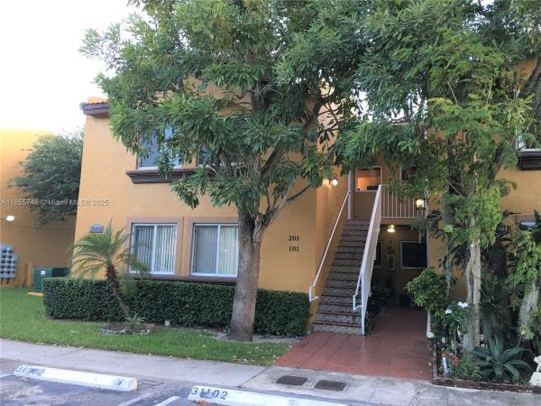 15731 SW 137th Ave #201, Unincorporated Dade County, Florida 33177, image 1