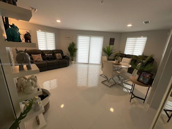Grand At Doral, 10950 NW 82nd St #208, Doral, Florida 33178, image 1