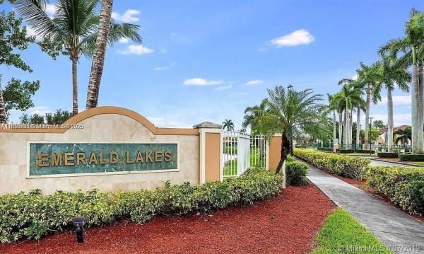 833 SW 148th Pl #833, Unincorporated Dade County, Florida 33194, image 1