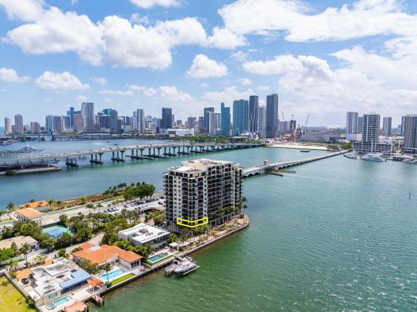 801 N Venetian Dr 201, Miami Beach, Florida 33139, image 1