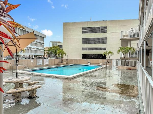 Santona, 6580 Santona St #A16, Coral Gables, Florida 33146, image 1