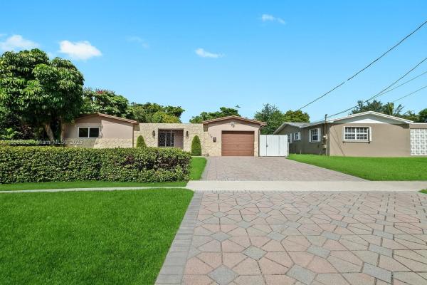 Boulevard Heights, 110 NW 78th Ave, Pembroke Pines, Florida 33024, image 2