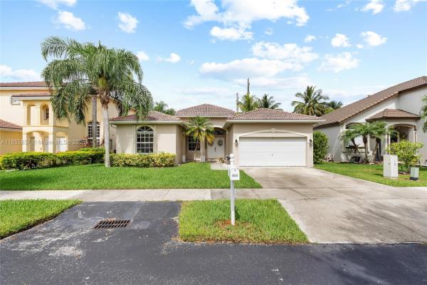 2630 Dunwoodie Pl, Homestead, Florida 33035, image 1