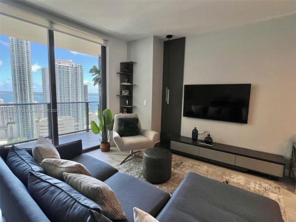 Brickell Heights East, 45 SW 9th St 2702, Miami, Florida 33130, image 1