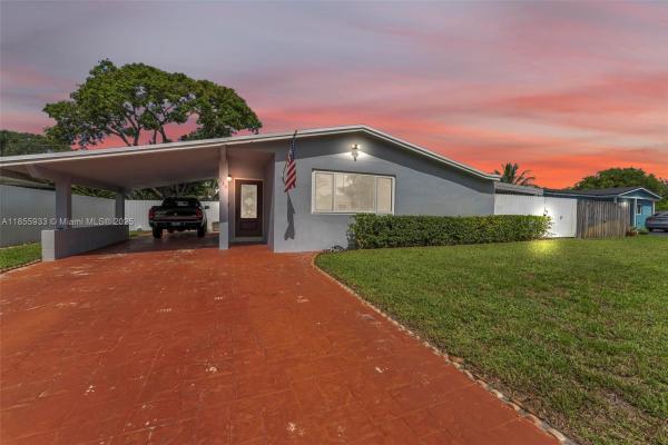 Boulevard Heights, 330 N 65th Ter, Hollywood, Florida 33024, image 1