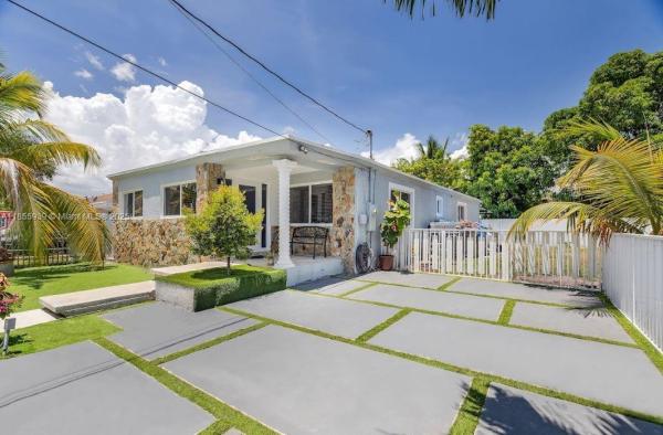 3139 NW 45th St, Miami, Florida 33142, image 1