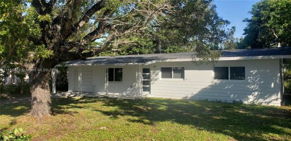 2431 Welch, Fort Myers, Florida 33901, image 1
