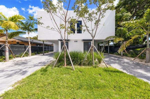 Superior Park, 2151 NW 1st Ter, Miami, Florida 33125, image 3