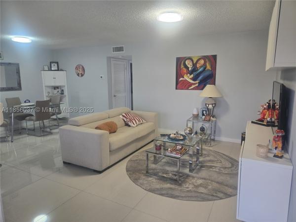 Beverly Hills, 5300 Washington St #403U, Hollywood, Florida 33021, image 2